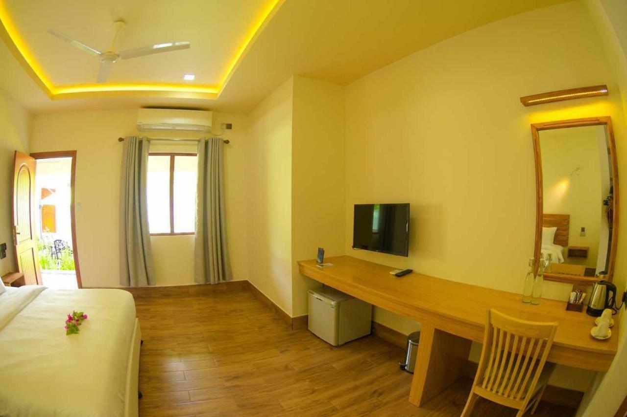 Fuvahmulah Tiger Shark Residence & Dive מראה חיצוני תמונה
